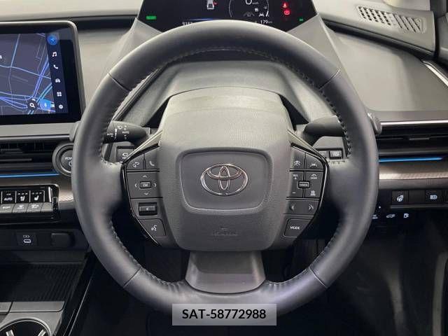 Toyota PRIUS 2023-05 281992-11