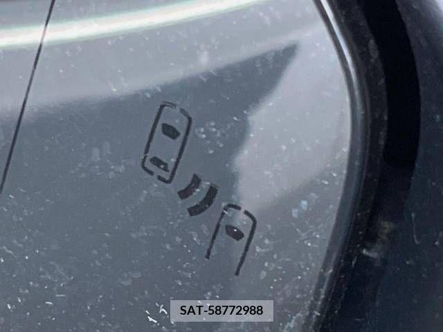 Toyota PRIUS 2023-05 281992-7