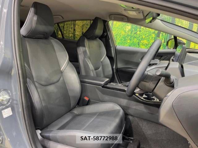 Toyota PRIUS 2023-05 281992-8