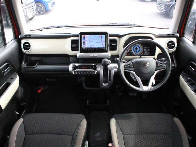 Suzuki X BEE 2018-05 22753-1
