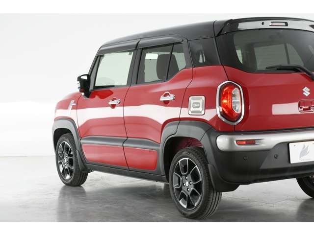 Suzuki X BEE 2018-05 22753-7