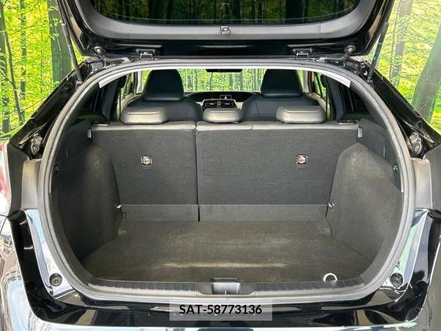 Toyota PRIUS 2016-08 346989-10