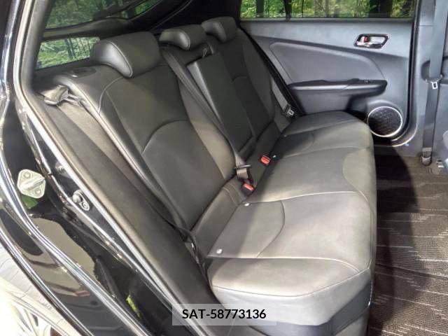 Toyota PRIUS 2016-08 346989-9