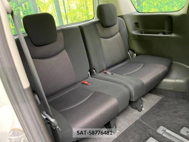 Nissan SERENA 2011-11 335687-11