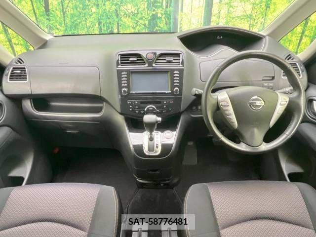 Nissan SERENA 2011-11 335687-1