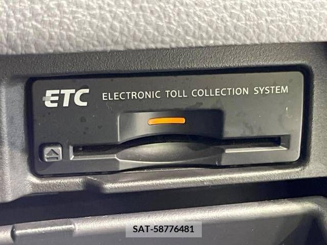 Nissan SERENA 2011-11 335687-7