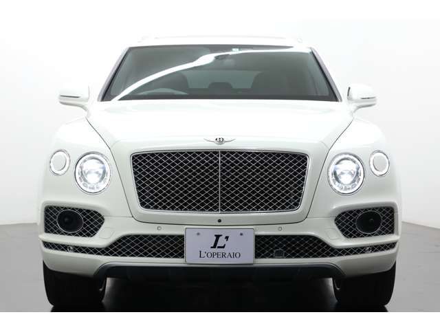 Bentley BENTAYGA 2017-04 23701-15