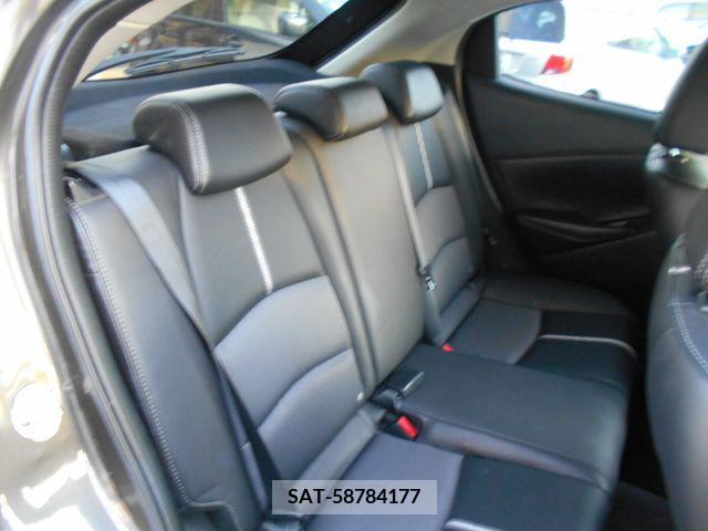 Mazda DEMIO 2016-03 214761-12