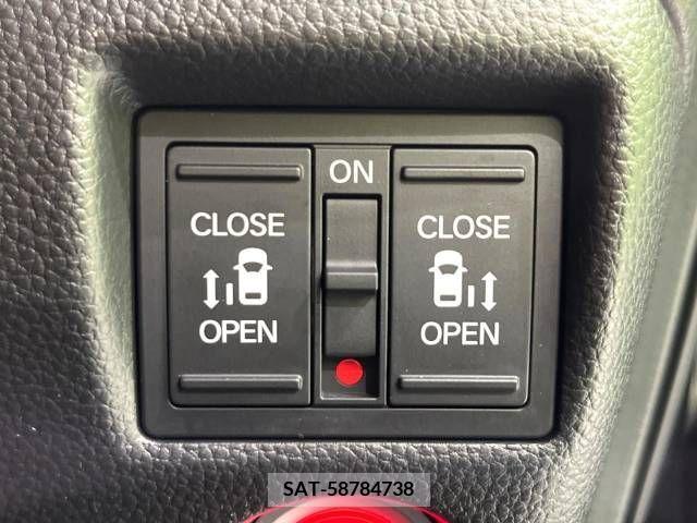 Honda N BOX CUSTOM 2022-07 351297-5