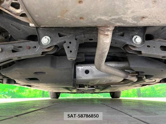 Toyota PRIUS 2017-03 393312-19