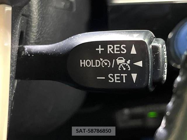 Toyota PRIUS 2017-03 393312-4