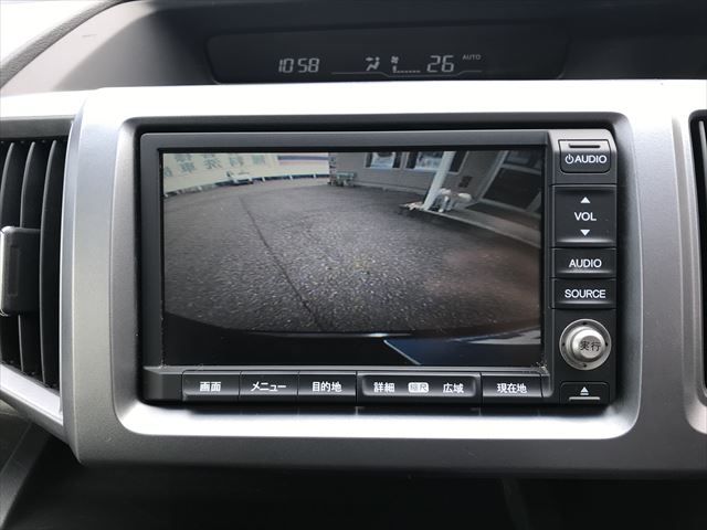 Honda e 2012-06 6458-17
