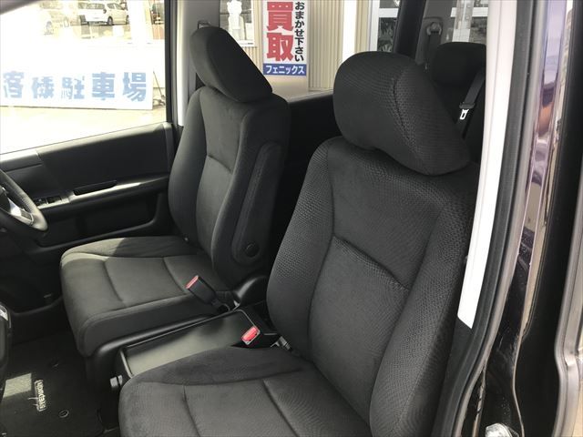 Honda e 2012-06 6458-11