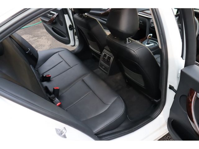 Bmw 3 SERIES 2017-01 24380-3