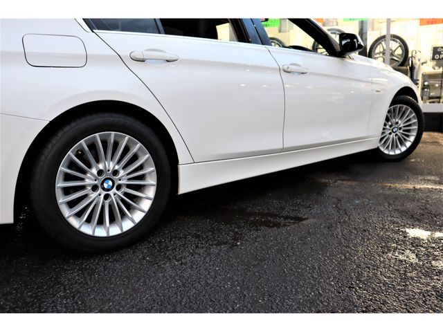 Bmw 3 SERIES 2017-01 24380-24