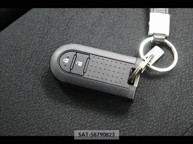 Toyota PASSO 2019-01 281249-7