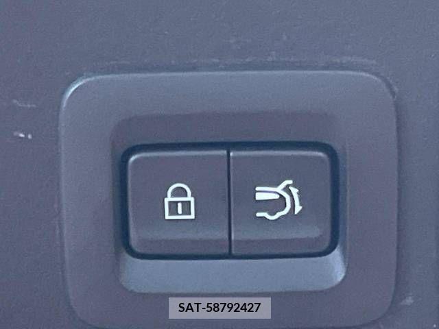 Mazda CX-30 2020-08 295623-4