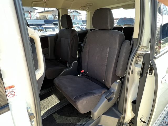 Mitsubishi DELICA D5 2016-01 191005-12