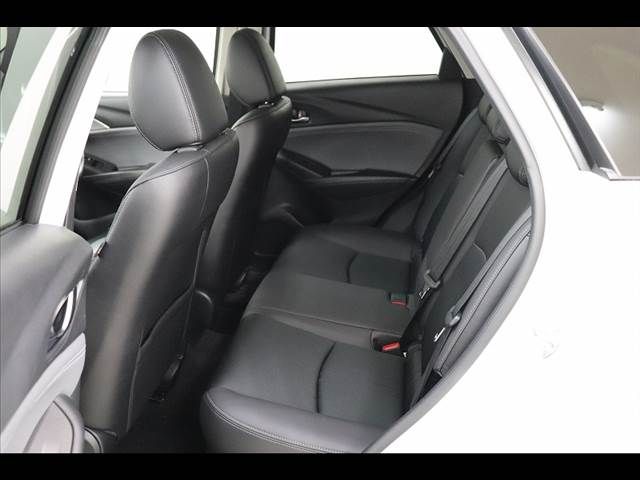 Mazda CX-3 2018-08 11785-12