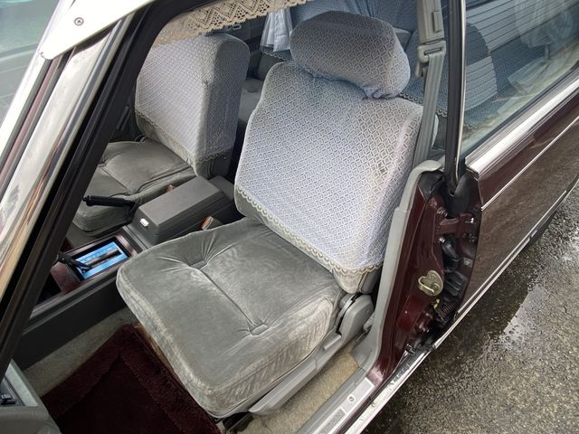 Nissan GLORIA HARDTOP 1982-09 20278-12
