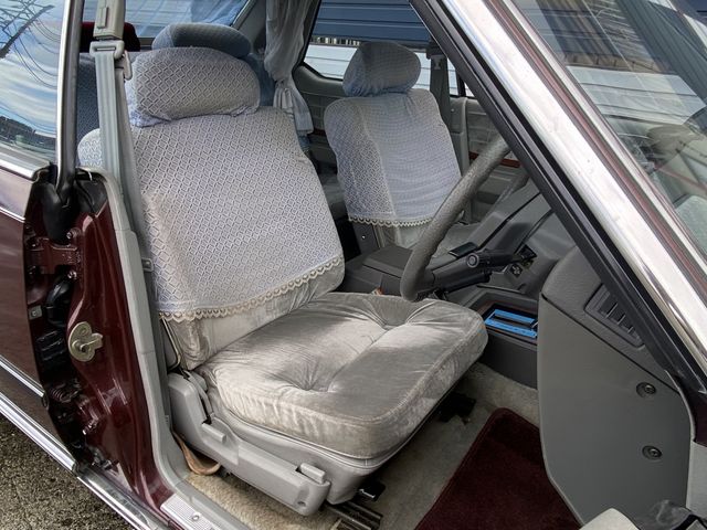 Nissan GLORIA HARDTOP 1982-09 20278-7