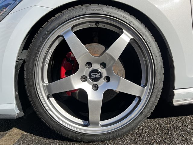 VolksWagen GOLF GTI 2018-04 182034-5