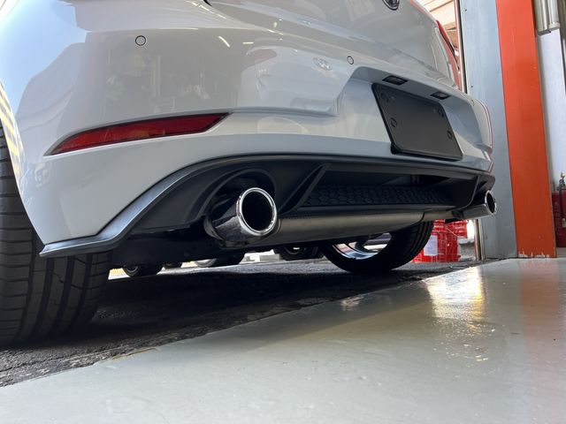 VolksWagen GOLF GTI 2018-04 182034-21
