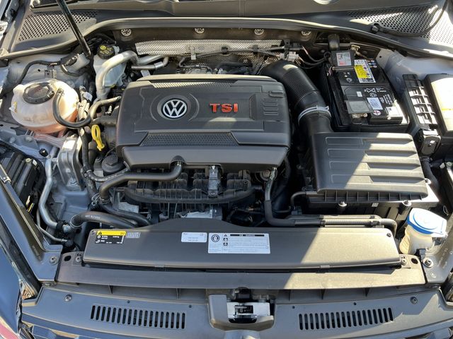 VolksWagen GOLF GTI 2018-04 182034-7