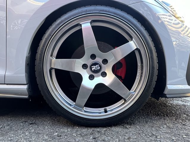 VolksWagen GOLF GTI 2018-04 182034-3