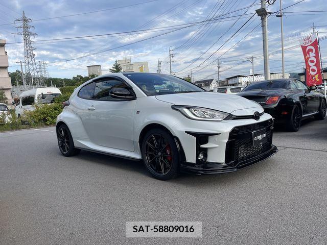 Toyota YARIS 2021-02 355015-6