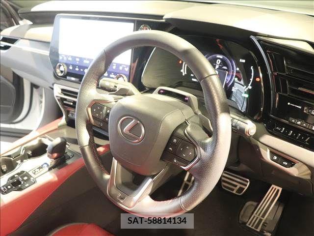 Lexus RX 2023-03 275872-7