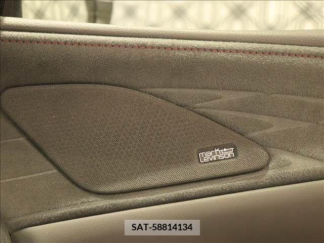 Lexus RX 2023-03 275872-6