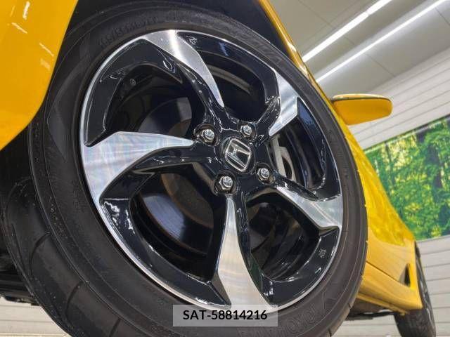 Honda S660 2017-09 283952-11
