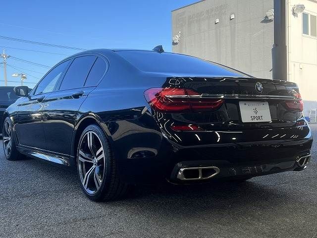 Bmw 7 SERIES 2018-06 15348-14