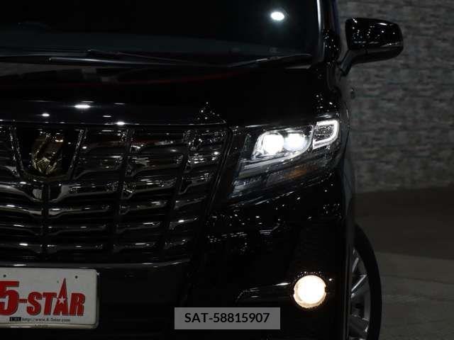 Toyota ALPHARD 2016-10 372369-10