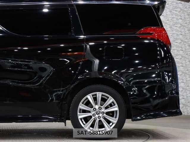 Toyota ALPHARD 2016-10 372369-13