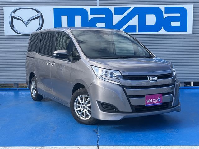 Toyota NOAH 2017-11 192473-3