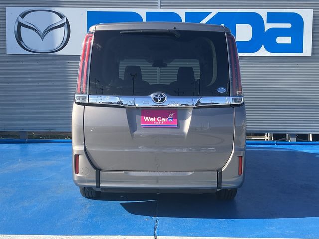 Toyota NOAH 2017-11 192473-7