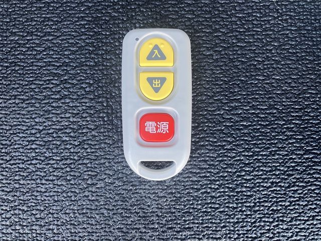 Toyota NOAH 2017-11 192473-14