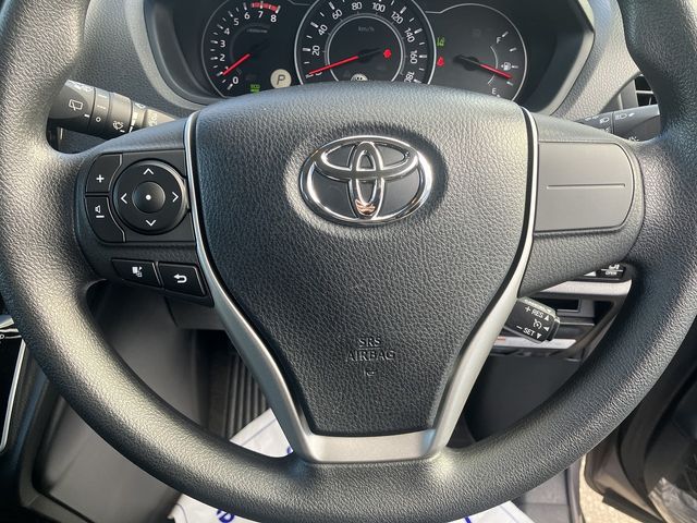 Toyota NOAH 2017-11 192473-27