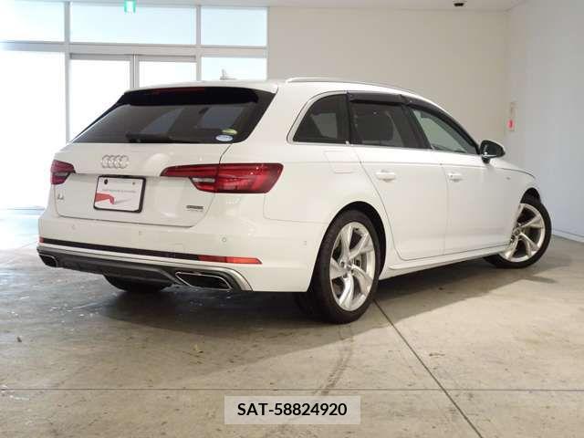 Audi A4 2019-09 292556-1