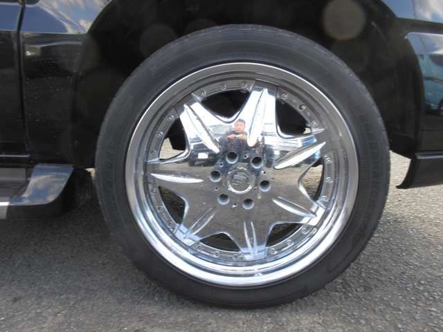 Cadillac ESCALADE 2007-08 183277-9