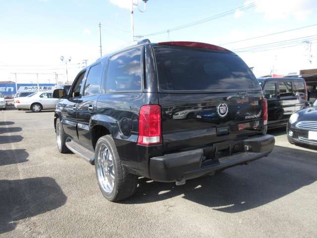 Cadillac ESCALADE 2007-08 183277-5
