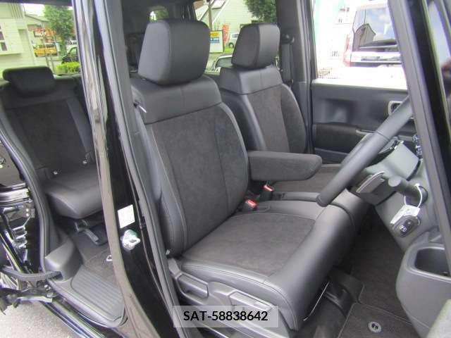 Honda N BOX CUSTOM 2024-04 307542-18
