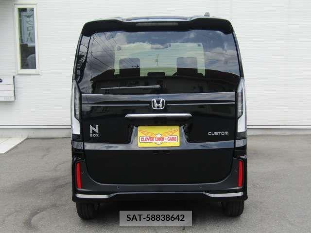 Honda N BOX CUSTOM 2024-04 307542-7