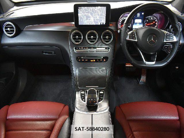 Amg C-CLASS 2018-11 242765-1
