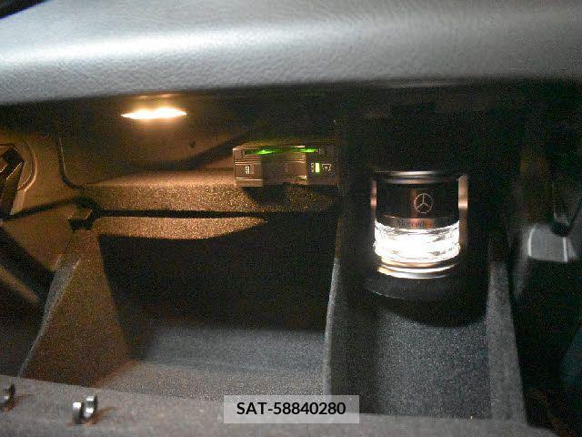Amg C-CLASS 2018-11 242765-13