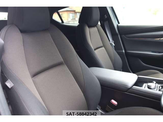 Mazda MAZDA3 2019-07 276425-5
