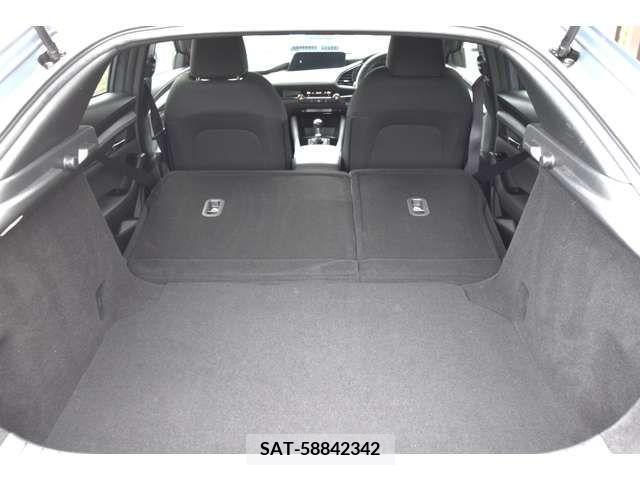 Mazda MAZDA3 2019-07 276425-14