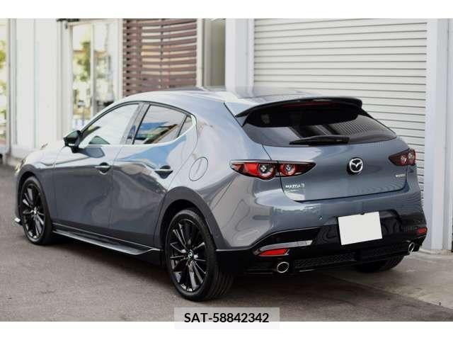 Mazda MAZDA3 2019-07 276425-2